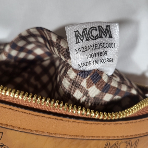 MCM Liz Clutch/ mini shoulder bag - Picture 7 of 8